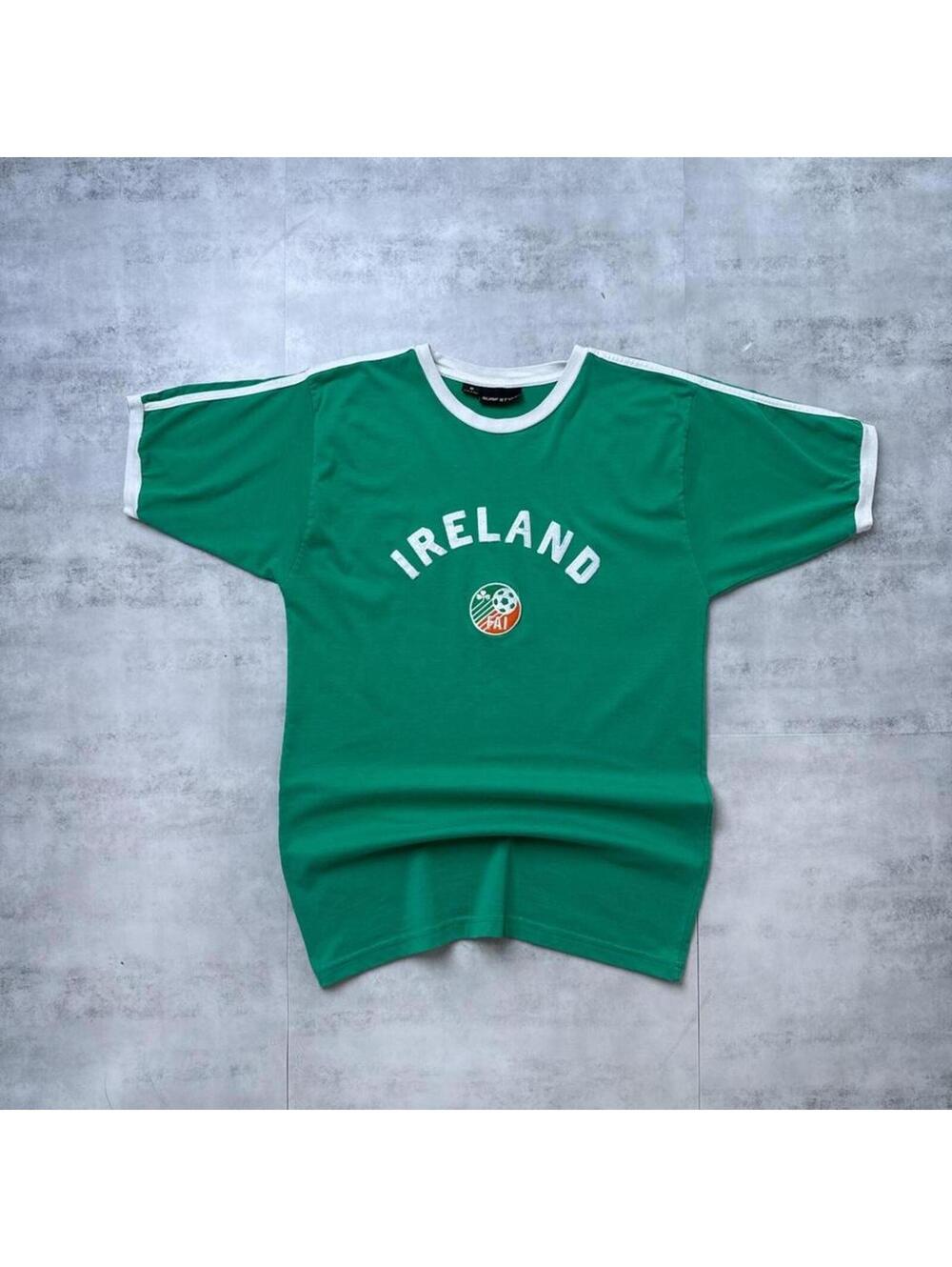 Y2K Ireland 00s Green Soccer team shirt